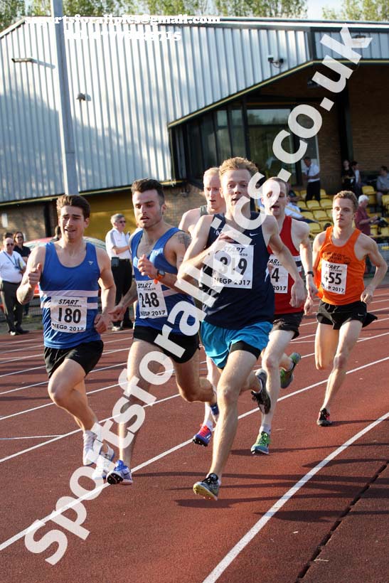 North Eastern Grand Prix 800 metres at Monkton, Jarrow, Wed., May 24th Photo: David T. Hewitson/Sports for All Pics